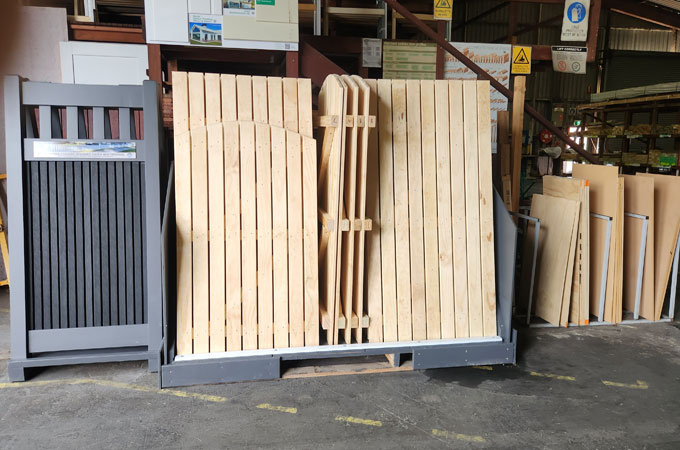 Hornsby-warehouse-gates-fencing